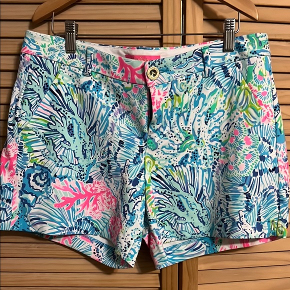 Lilly Pulitzer Shorts - Picture 1 of 3